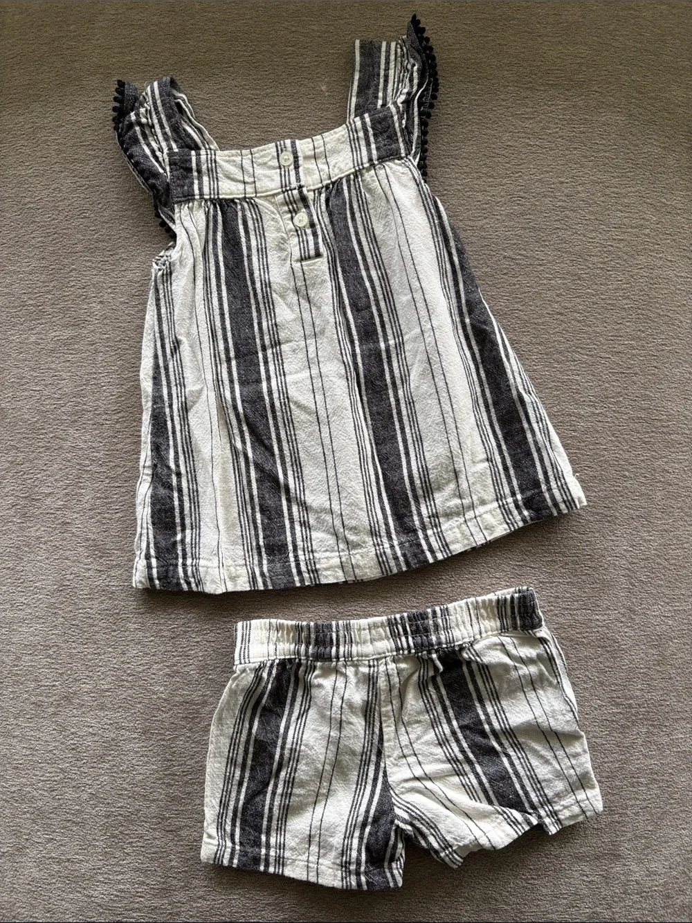 Carter’s Toddler Girl Striped Flutter Top & Linen Shorts Set